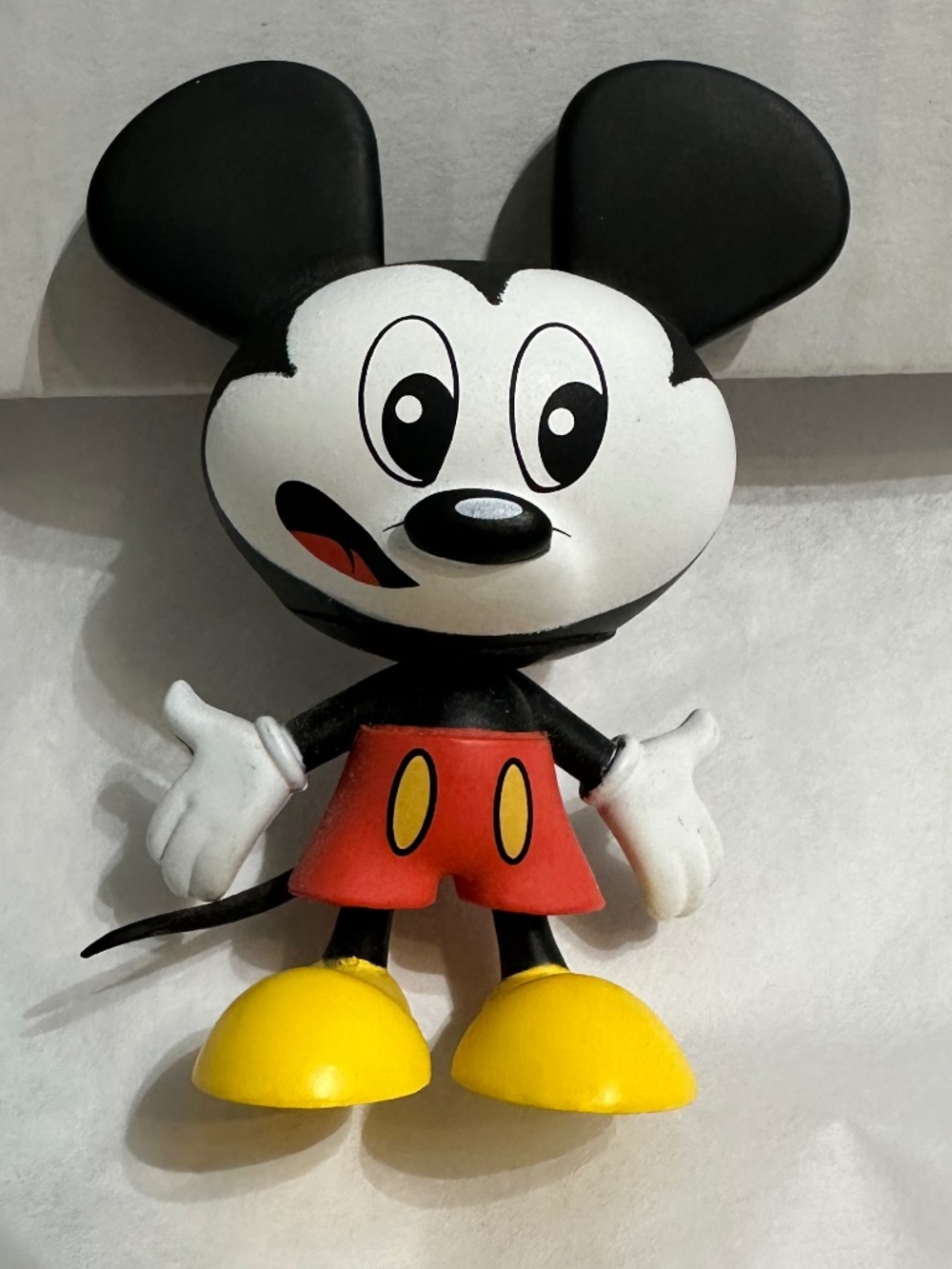 Funko Disney Mystery Minis Series 1 Mickey Mouse Vinyl Figure